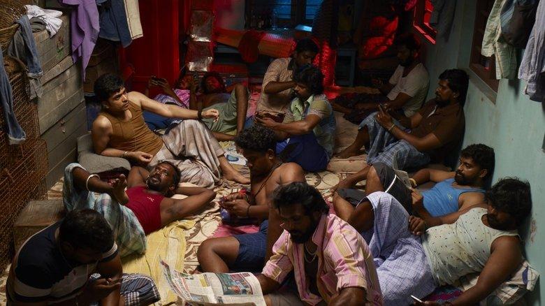 Vendhu Thanindhathu Kaadu image