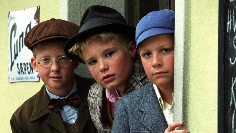 The Junior Olsen Gang Goes Submarine image