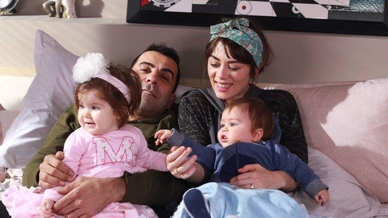 1 Man 1 Woman 2 Children image