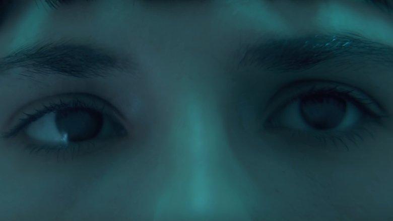 Eye Contact image