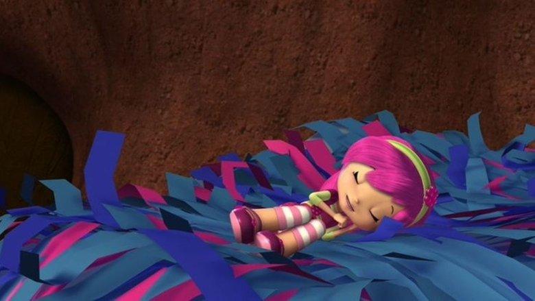 Strawberry Shortcake: The Glimmerberry Ball Movie image