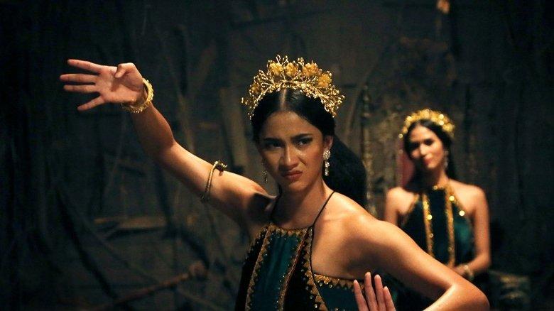 KKN: Curse of the Dancing Village - Luwih Dowo, Luwih Medeni image