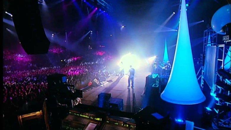 Muse: Hullabaloo - Live At Le Zenith - Paris image
