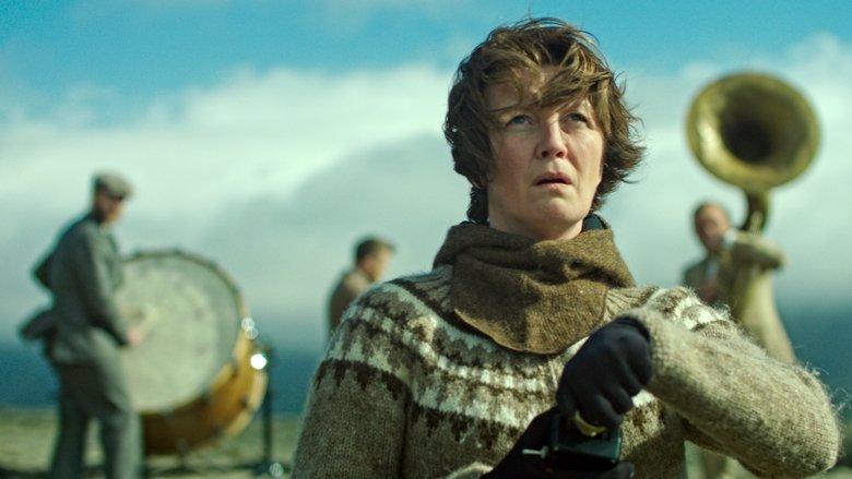Woman at War image