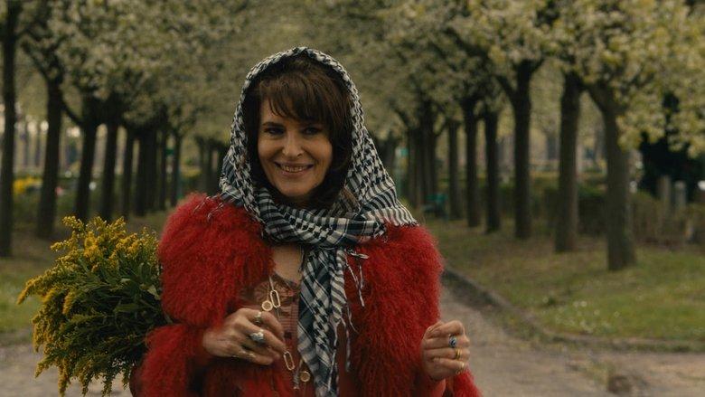 Lola Pater image