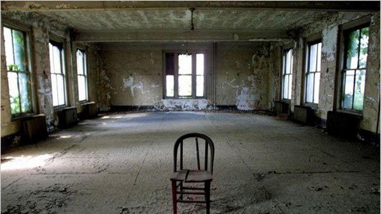Forgotten Ellis Island image