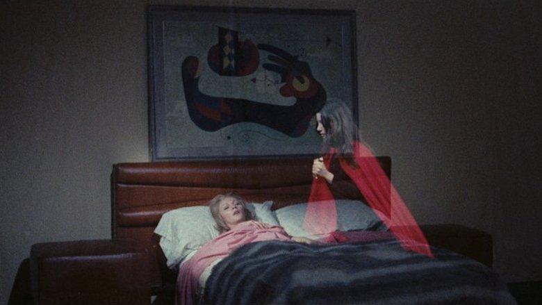 The Red Queen Kills Seven Times image