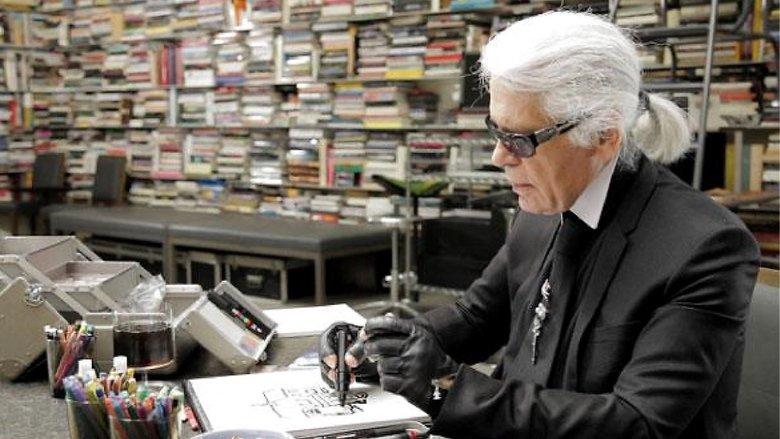Karl Lagerfeld Sketches His Life image