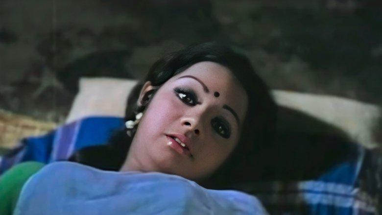 16 Vayathinile image