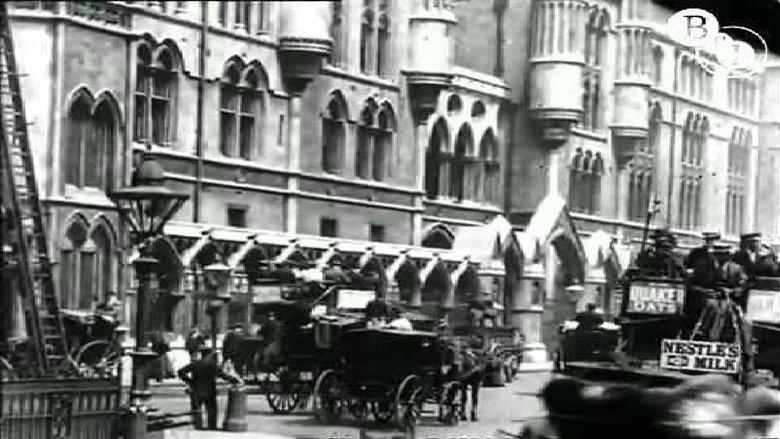 Leisurely Pedestrians, Open Topped Buses and Hansom Cabs with Trotting Horses image