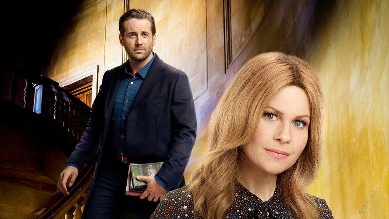 Aurora Teagarden Mysteries: A Game of Cat and Mouse image