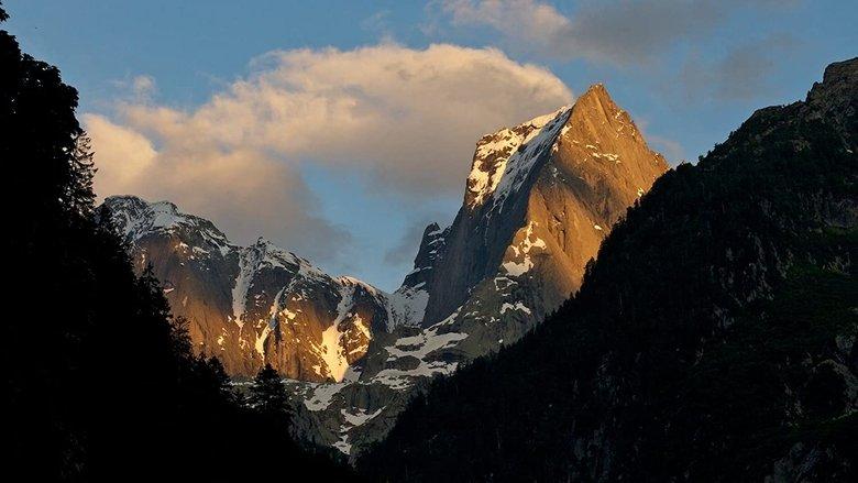 The Six Great North Faces of the Alps image