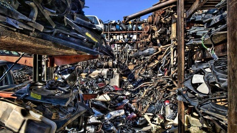 Junkyard Wars image