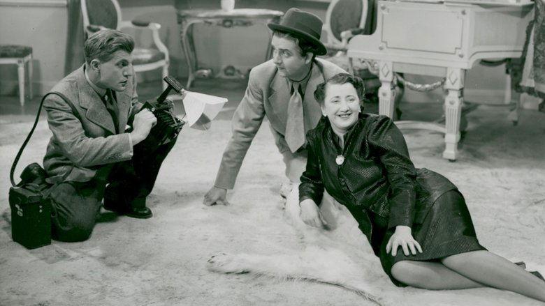 Hanna in High Society image
