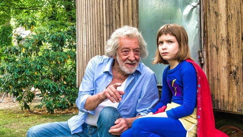 Oskar, das Schlitzohr und Fanny Supergirl image