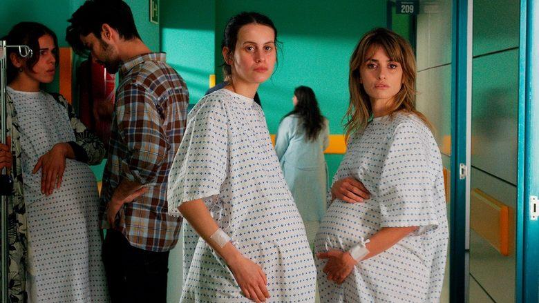 Parallel Mothers image