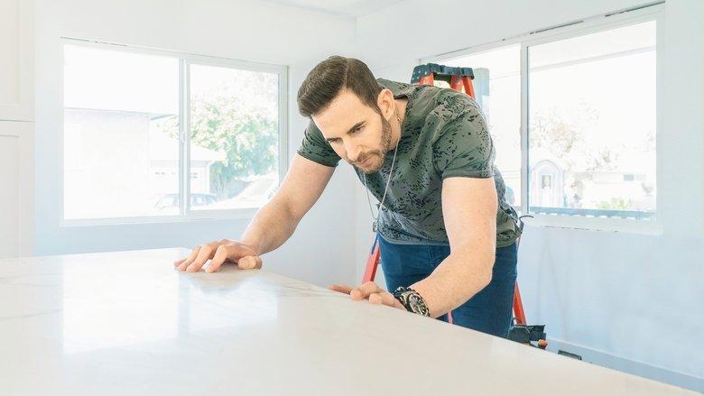 Flipping 101 With Tarek El Moussa image