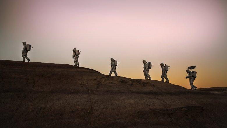 Trash on Mars image