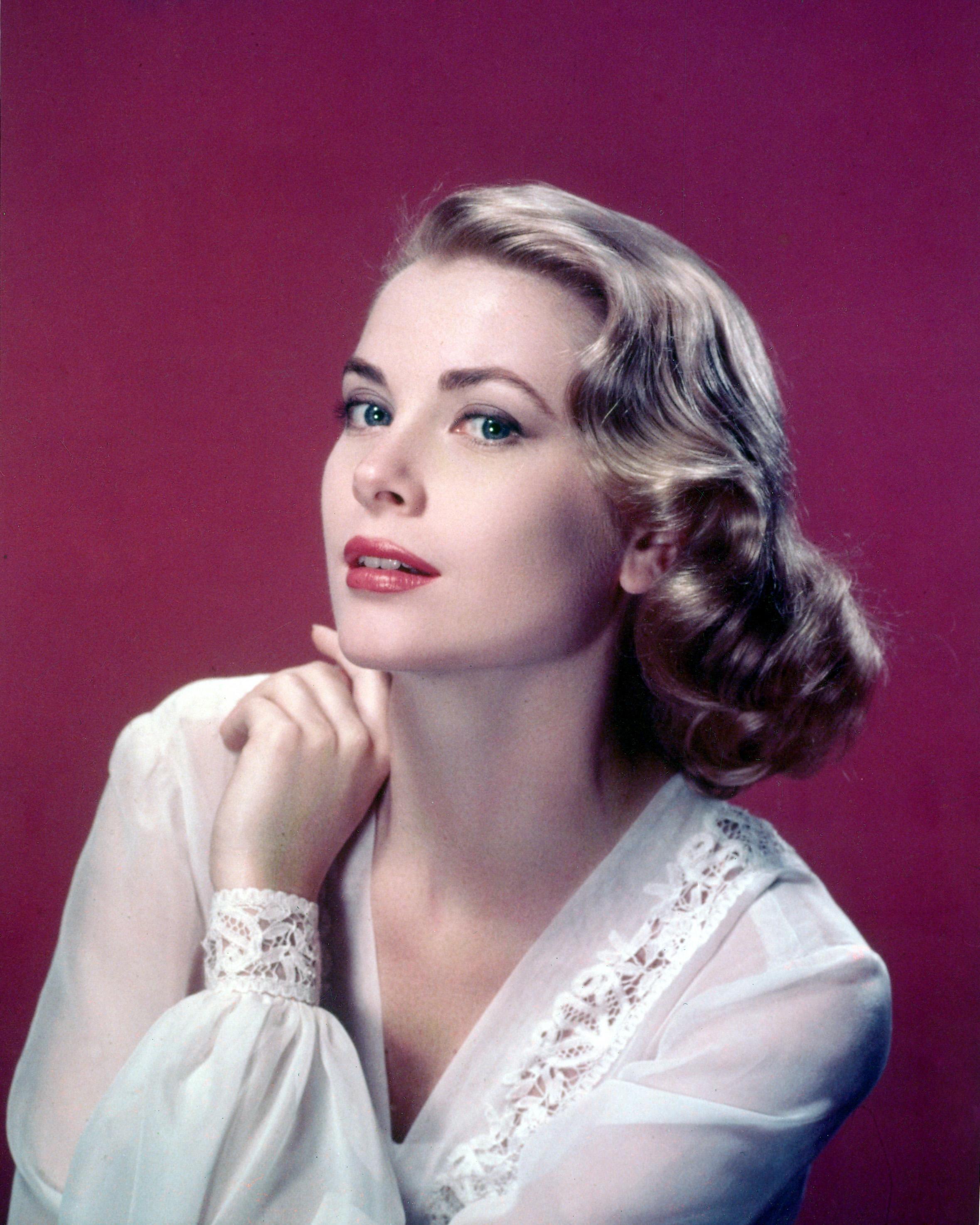 Grace Kelly image