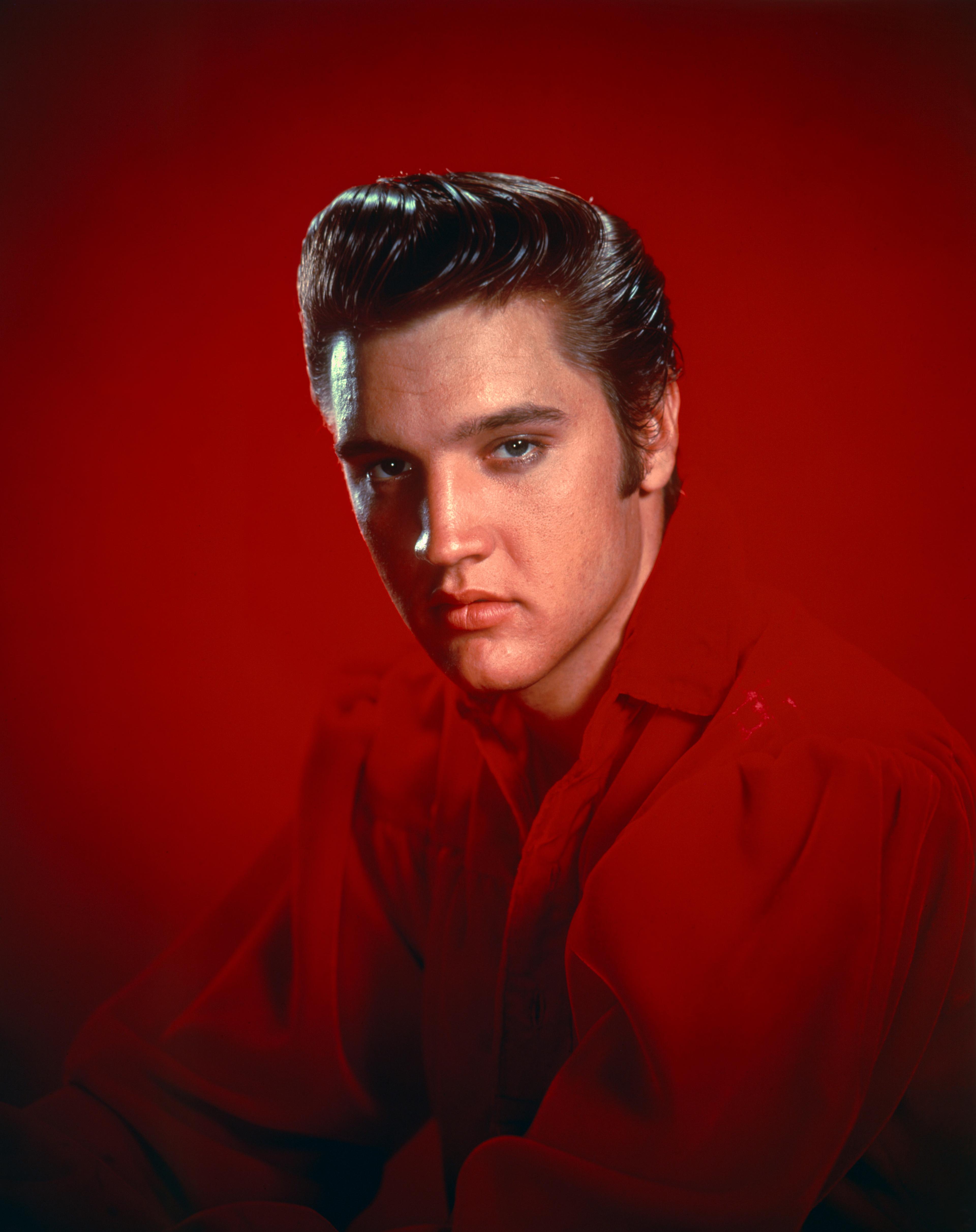 Elvis Presley image