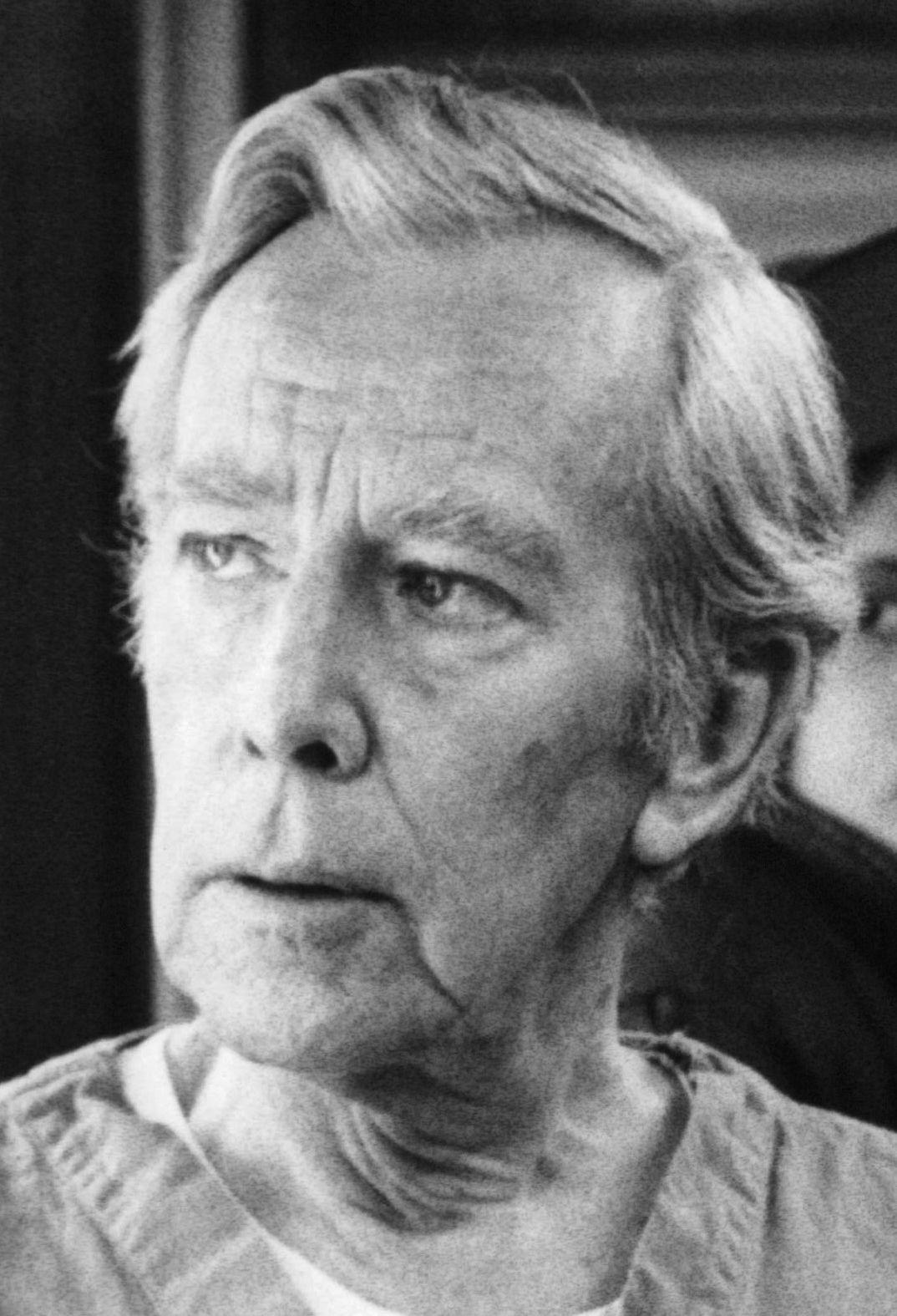 Whit Bissell image