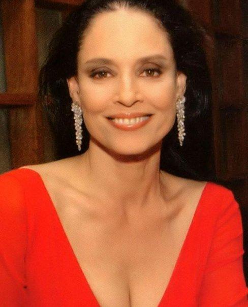 Sônia Braga image