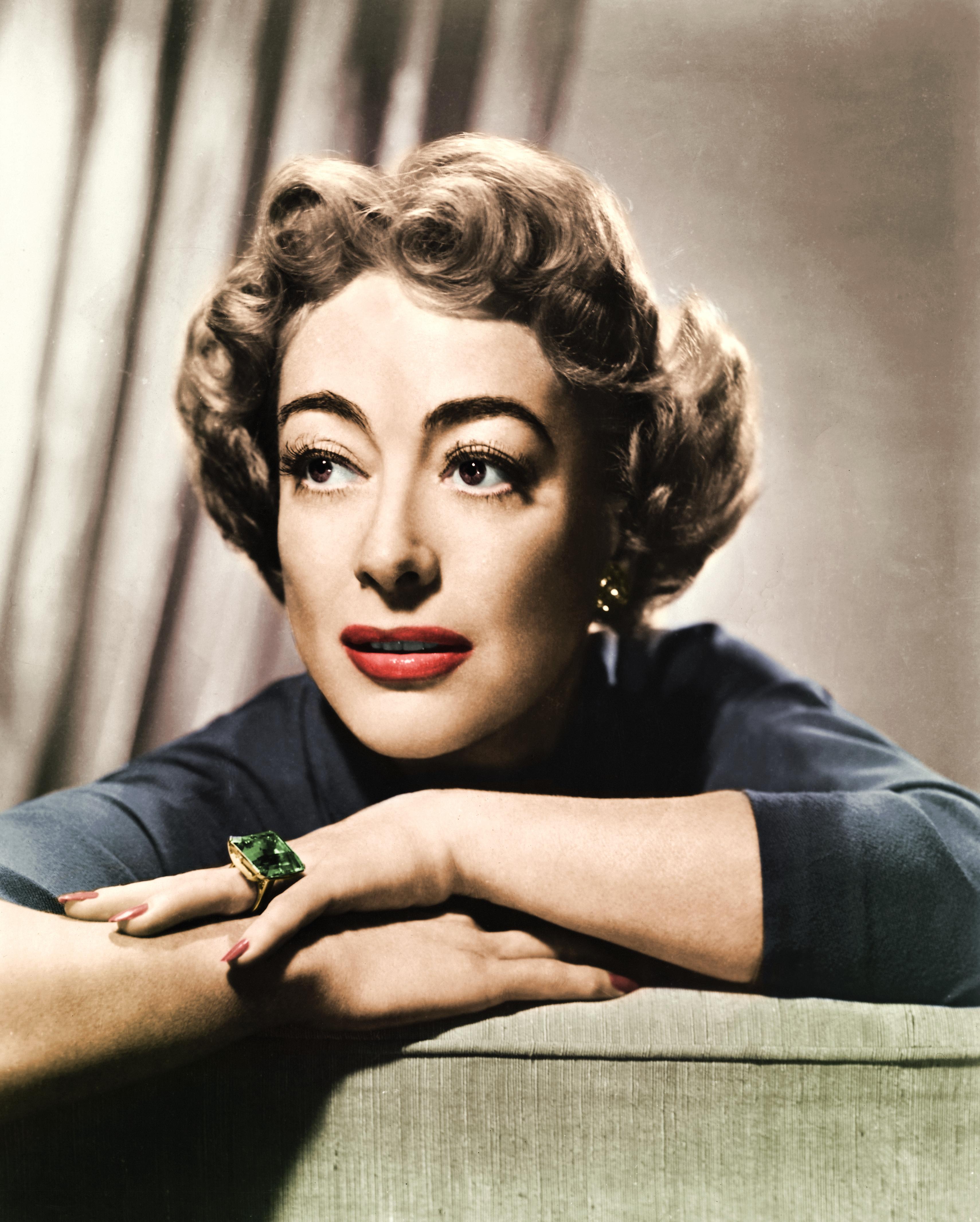 Joan Crawford image