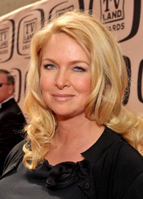 Donna Dixon image