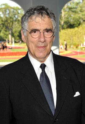 Elliott Gould image