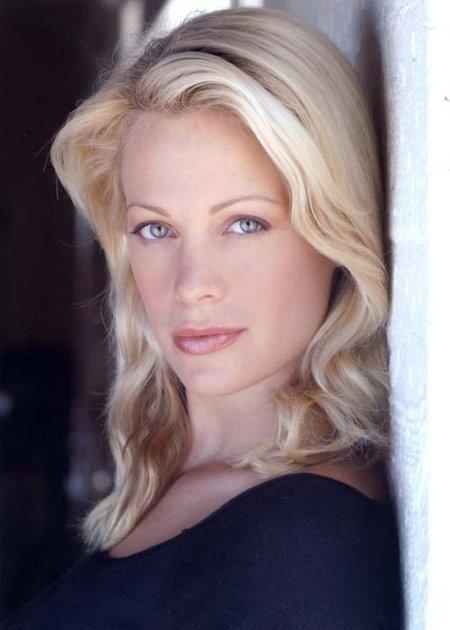 Alison Eastwood image