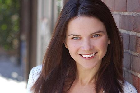 Amy Wilson image