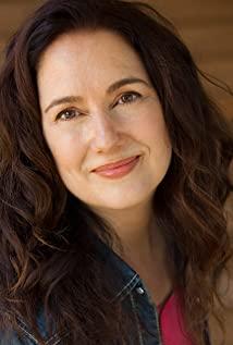 Julianne Buescher image