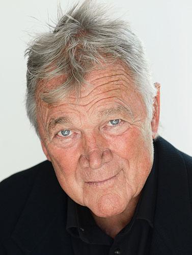 Bo Svenson image