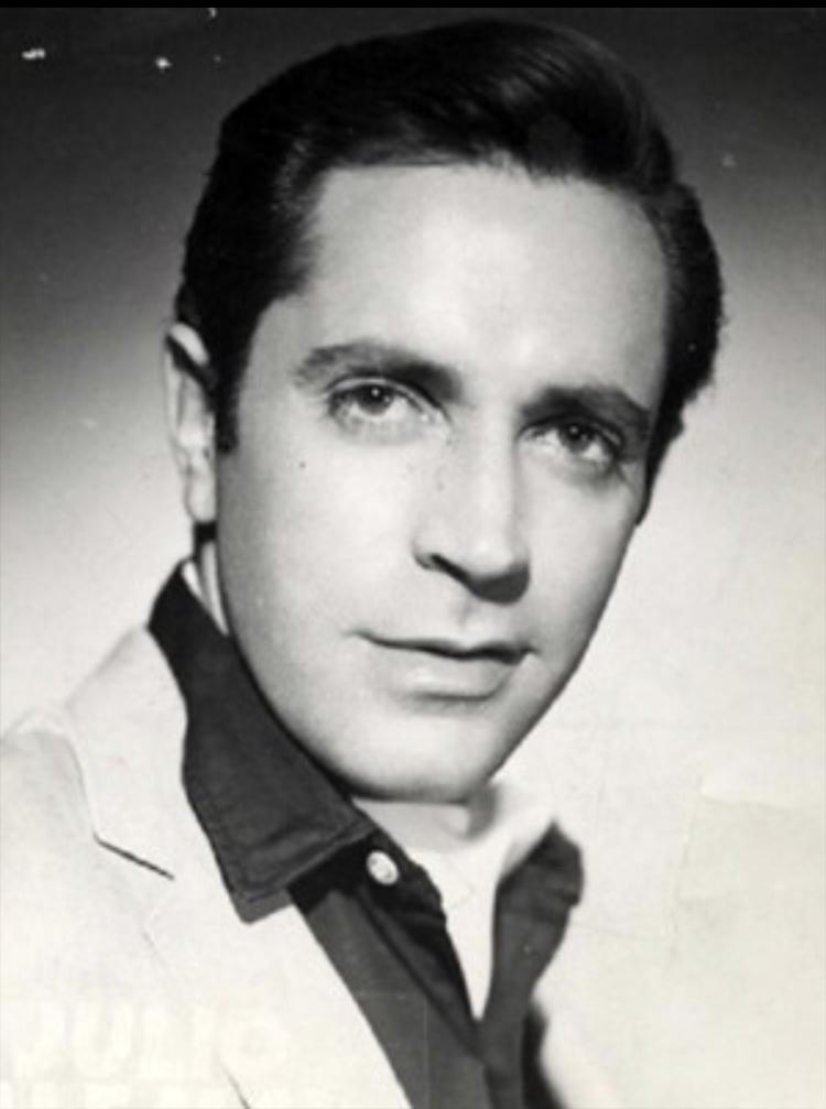 Julio Alemán image