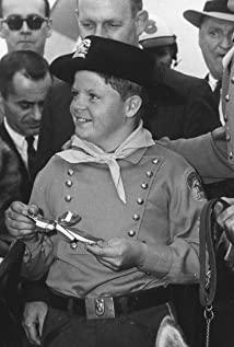 Lee Aaker image