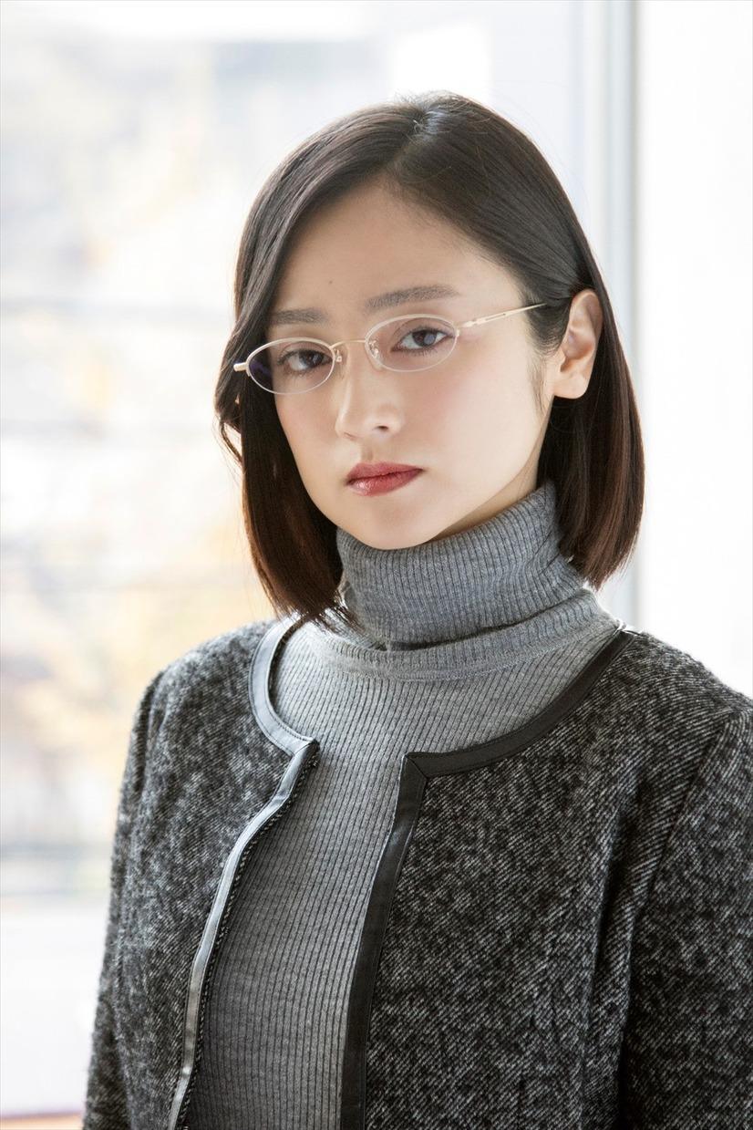 Yumi Adachi image