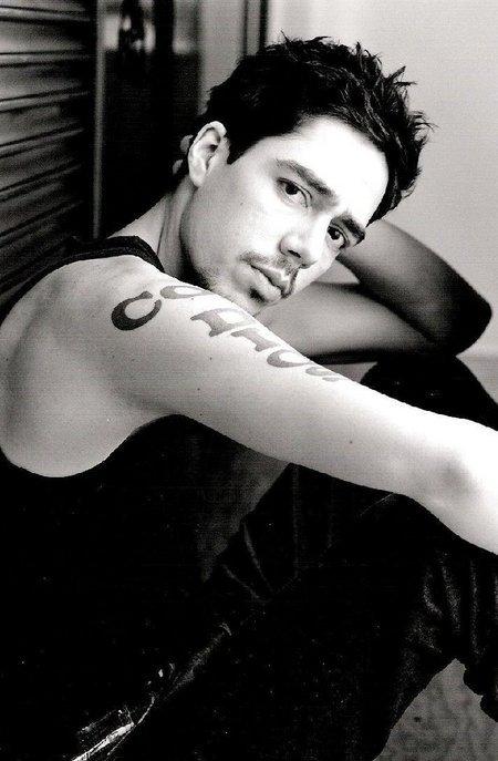 Zak Santiago image