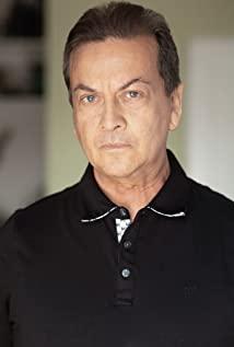 César Alejandro image