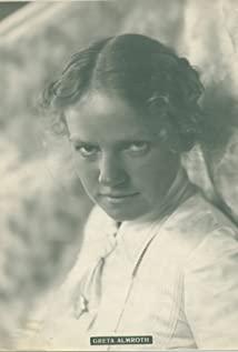 Greta Almroth image