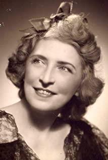 Leona Anderson image