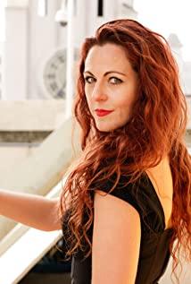 Liz Anderson image