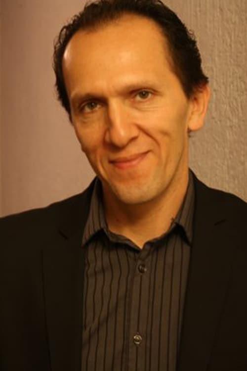 Carlos Aragón image