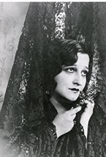 Pilar Arcos image