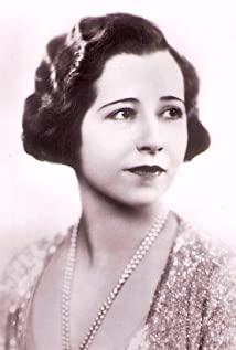 Yvonne Arnaud image