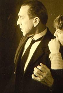 Valy Arnheim image