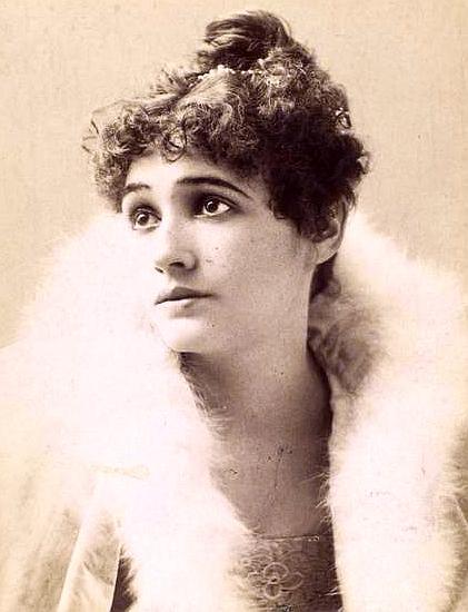 Julia Arthur image
