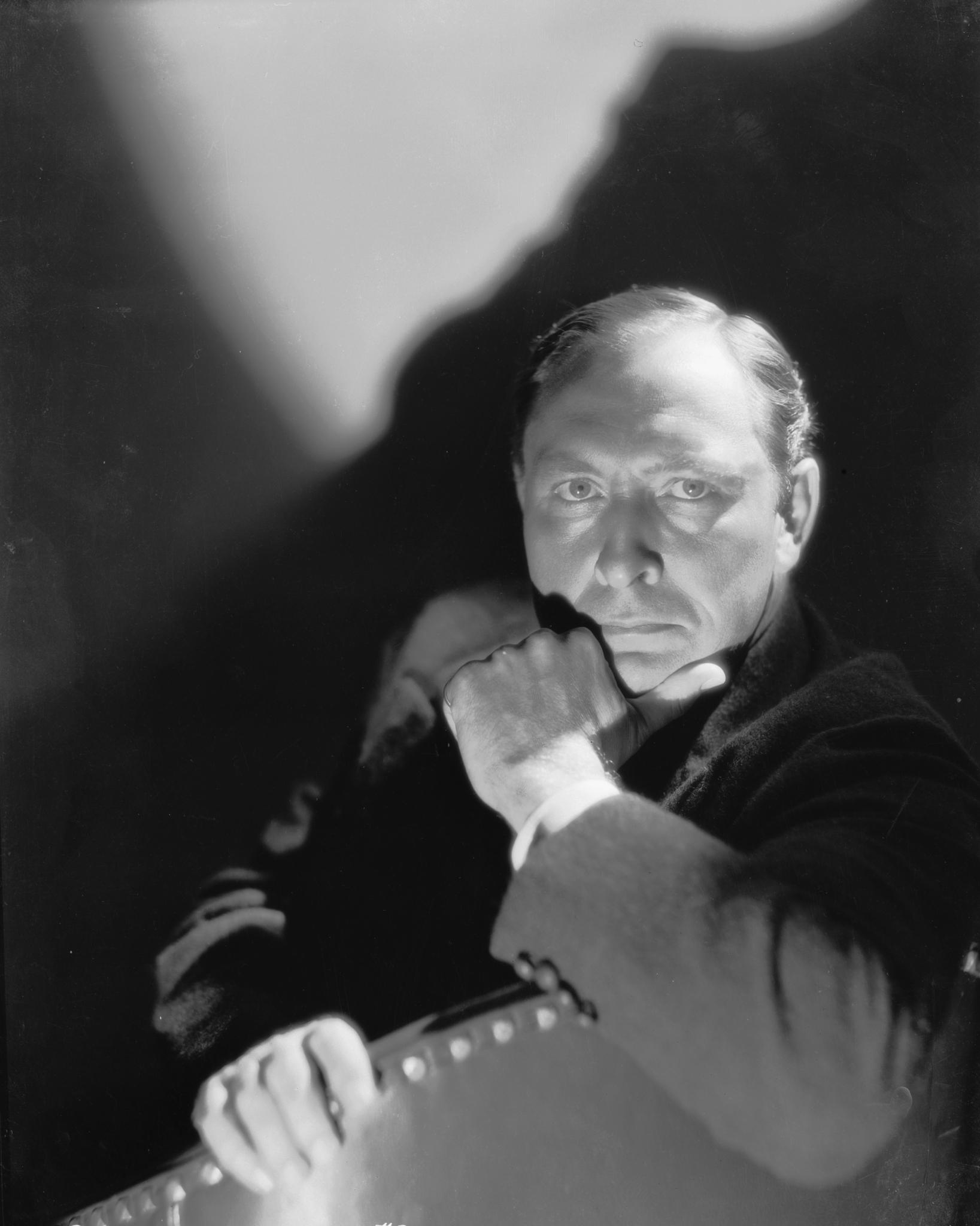 Lionel Atwill image