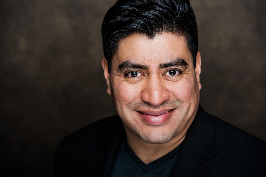Richard Azurdia image