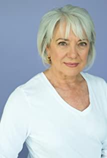Paula Barrett image