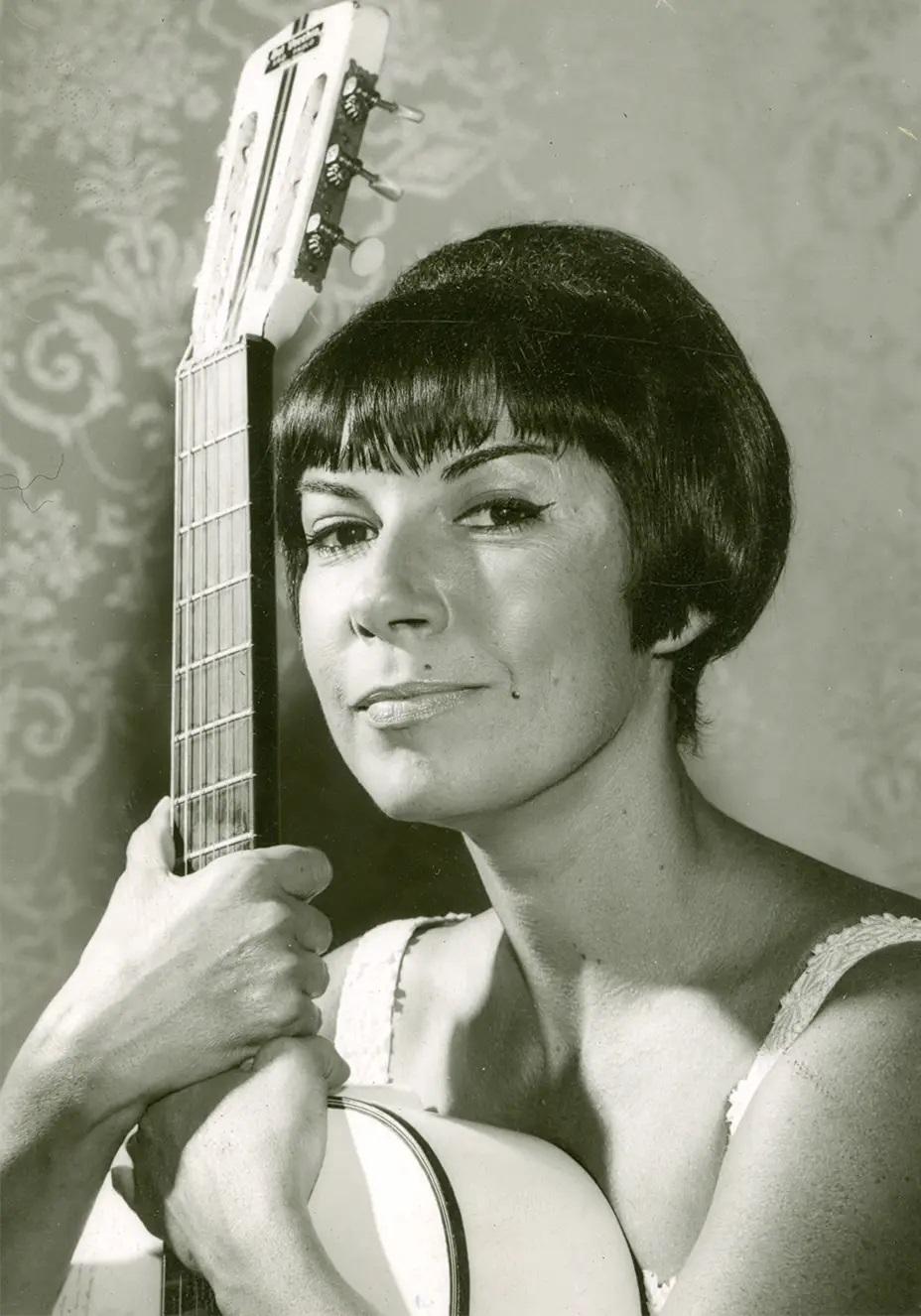 Inezita Barroso image